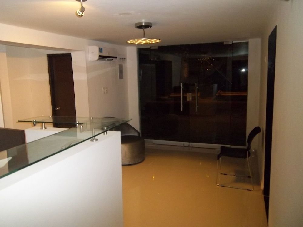 Golden House Hotel 2