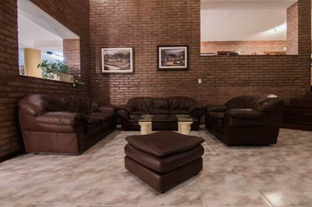 Hotel Pinares Del Cerro 3