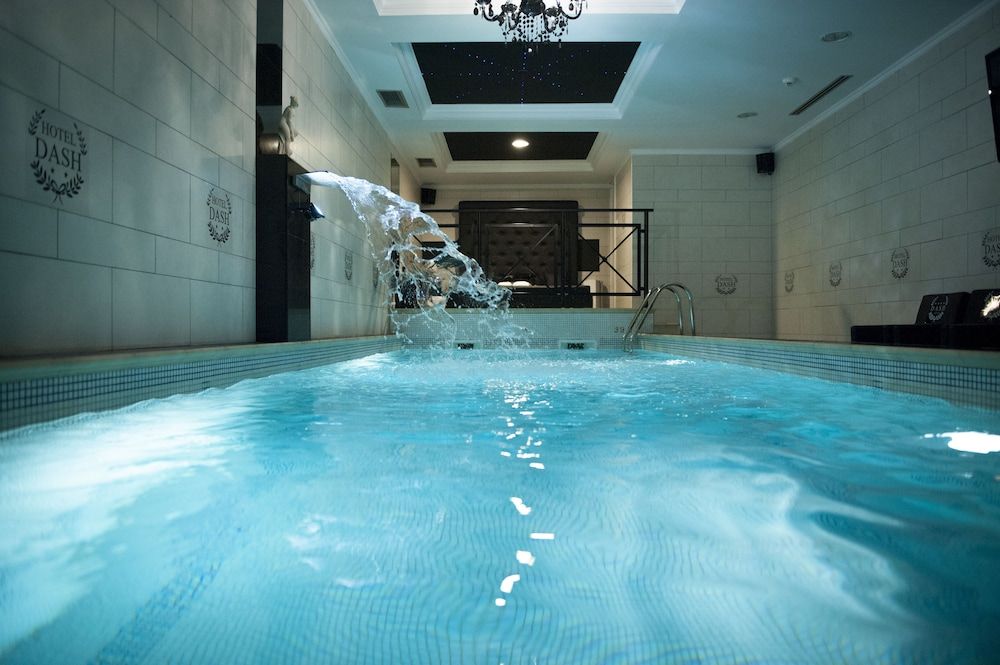Dash Hotel 4 estrelas em Novi Sad