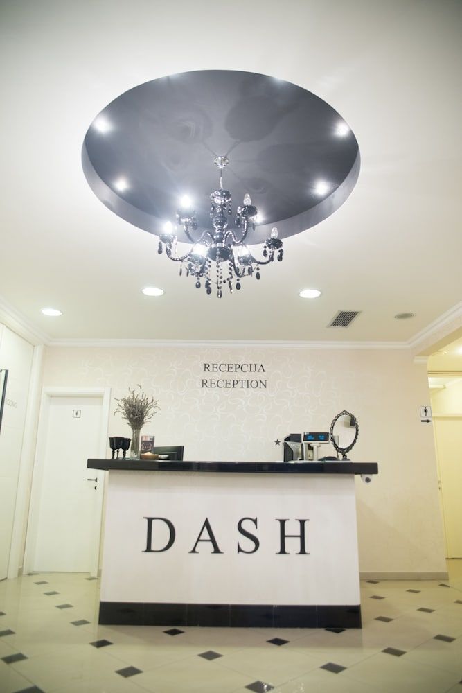Dash Hotel 2