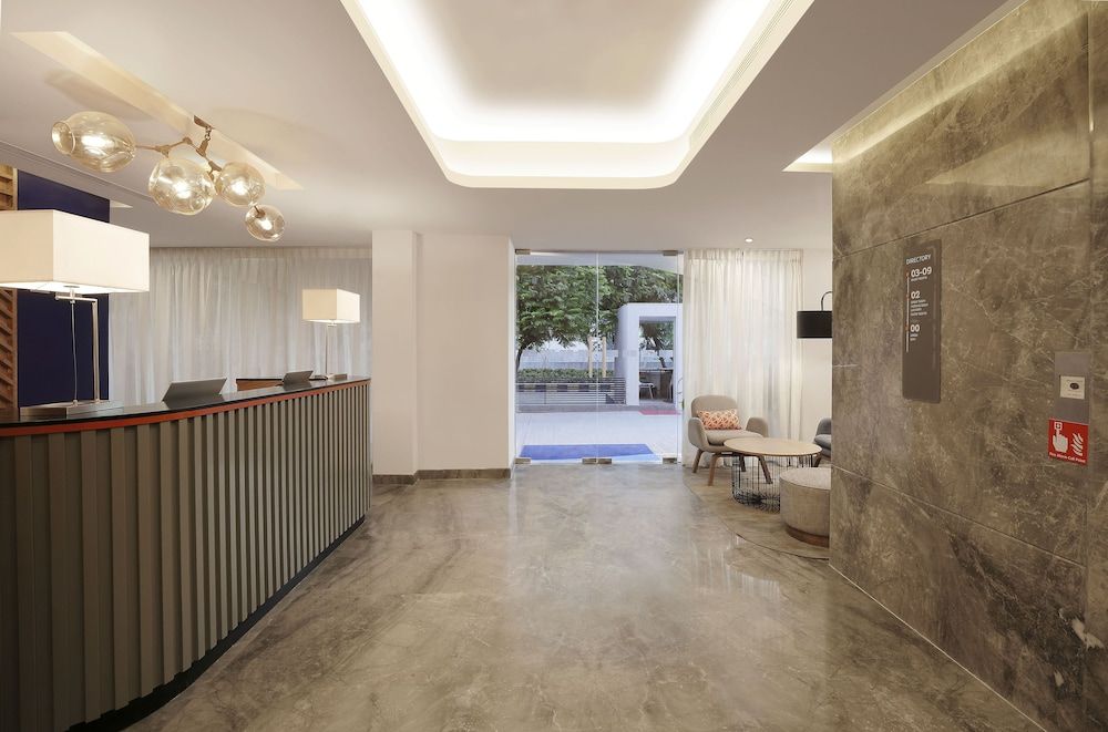 Holiday Inn Express Ahmdabad Prahlad Nagar 2