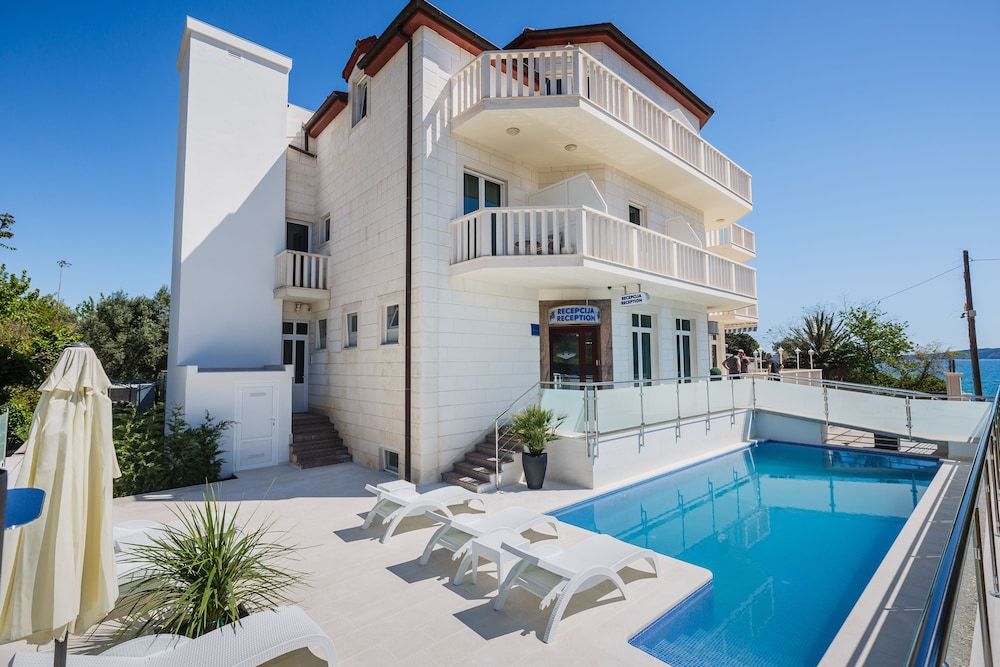 Hotel Riva 3 étoiles à Kaštela