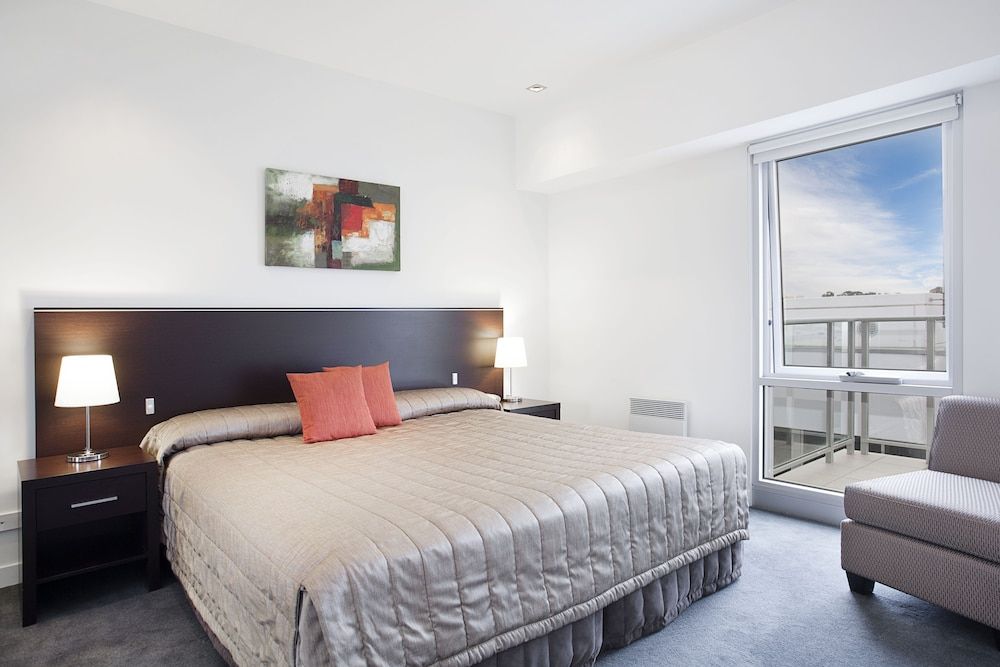 Adara St Kilda (formerly known as Apartments INK) 3