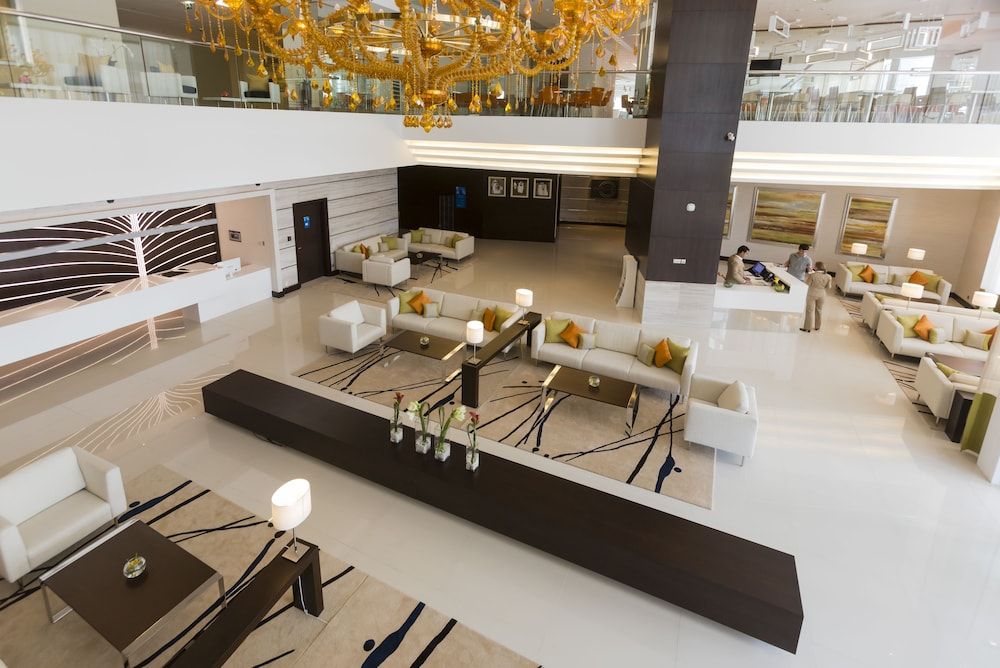 Novotel Dubai Al Barsha 2