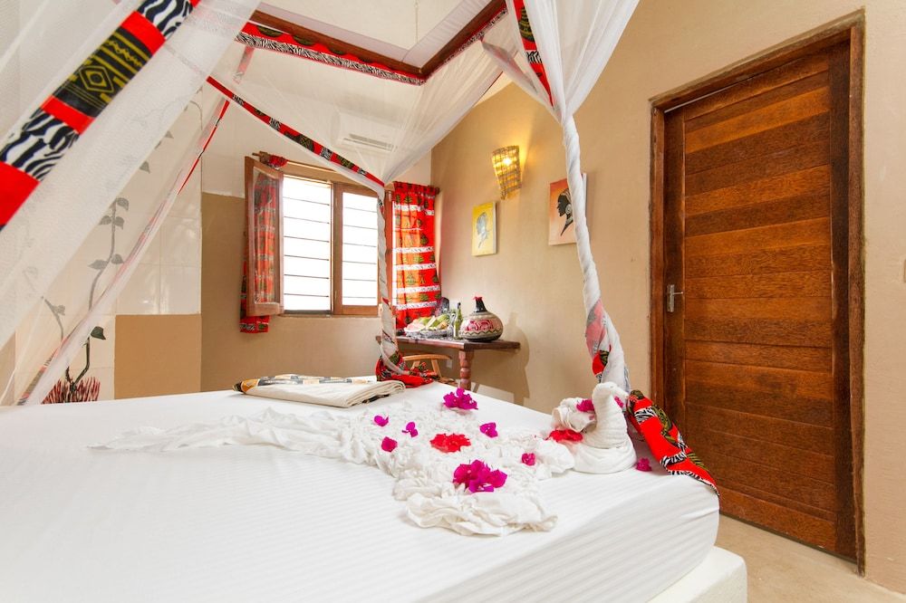 Paradise Beach Resort 2