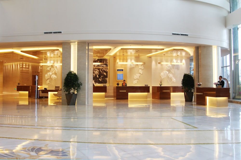 Pullman Linyi Lushang 3