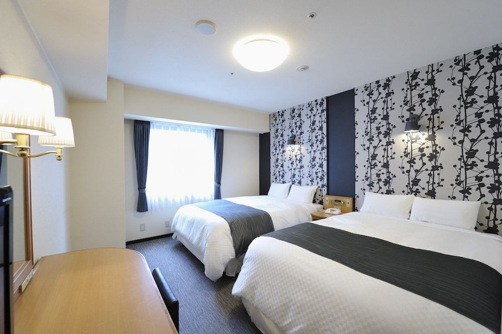 Court Hotel Shinyokohama 3 estrellas en Yokohama