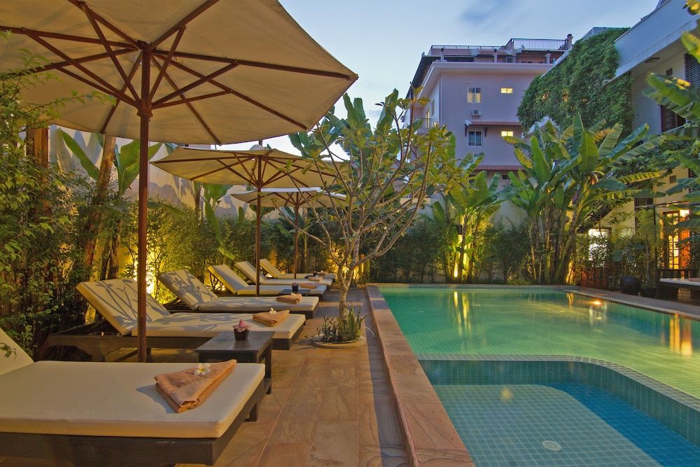 Apsara Centrepole Hotel 1