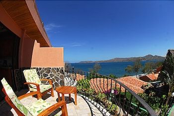 Flamingo Marina Resort 3