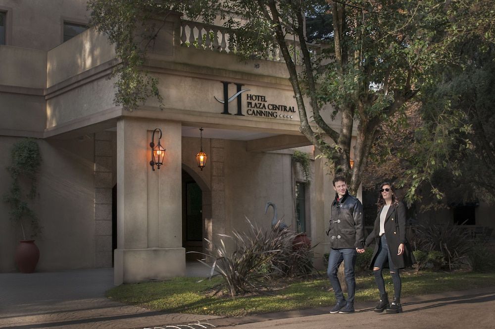 Hotel Plaza Central Canning 4 estrelas em Ezeiza
