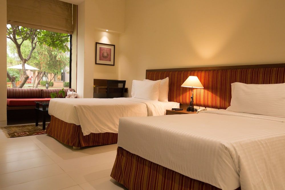 Lemon Tree Hotel Tarudhan Valley 3