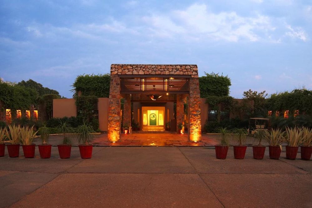 Lemon Tree Hotel Tarudhan Valley 1