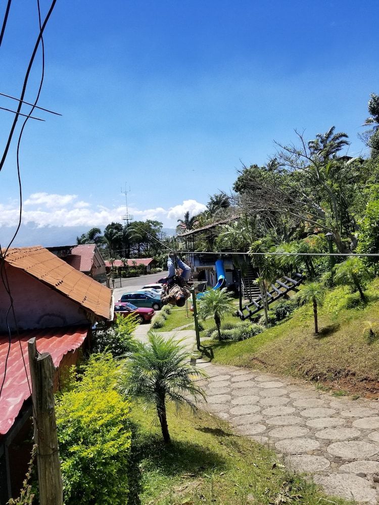 Hotel Monte Campana Heredia 2