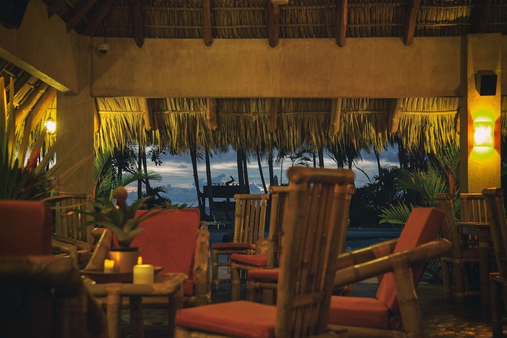 Clandestino Beach Resort 2