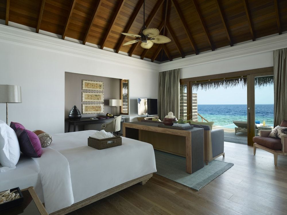Dusit Thani Maldives 3