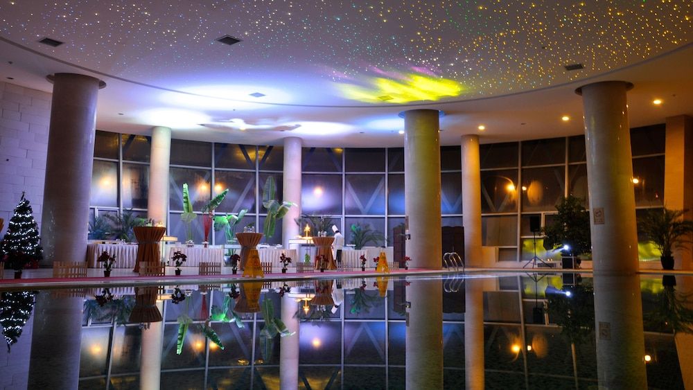 Holiday Inn Tianjin Aqua City 2