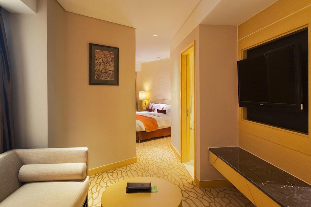 Holiday Inn Tianjin Aqua City 3