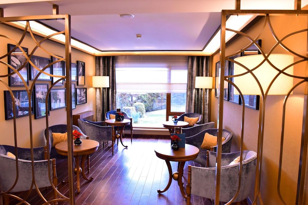 Regnum Bansko Hotel & Thermal pools in Banya 3