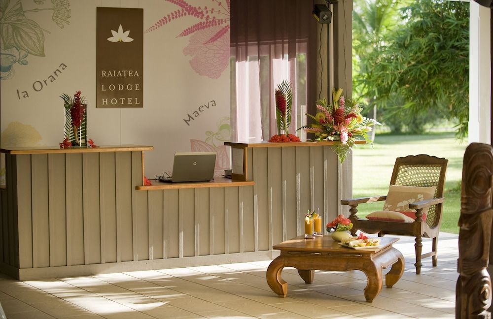 Raiatea Lodge Hotel 2