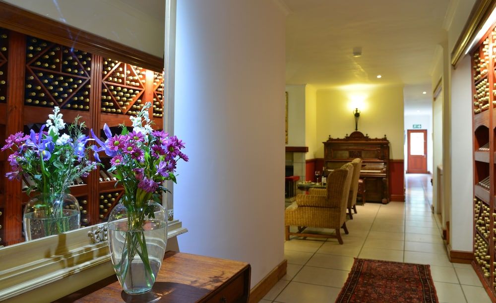 Val du Charron Guest House & Wine Estate 2