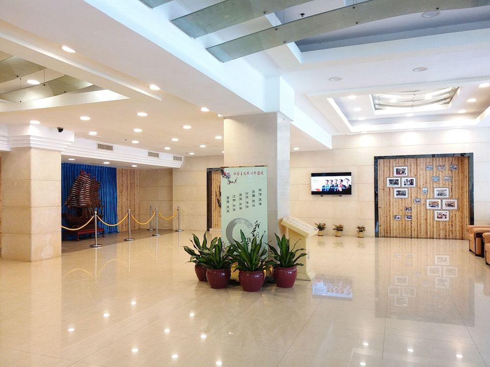 Jiangyue Hotel - Guangzhou 2