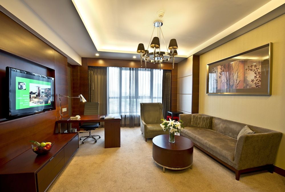 Holiday Inn Beijing Haidian 3