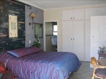 Sleep Eezy Cottages 3