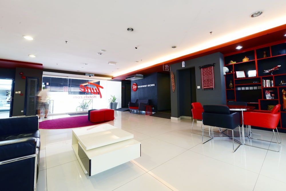 Tune Hotel - Waterfront Kuching 2 Tune Hotel - Waterfront Kuching 2