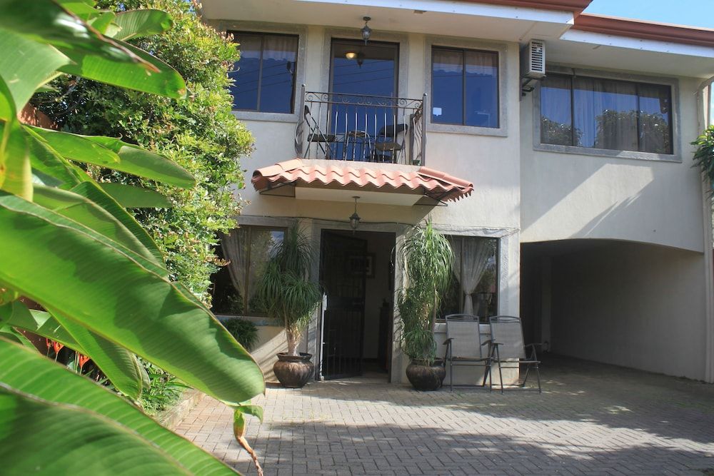 Hotel Santa Maria Inn 3 étoiles à Alajuela