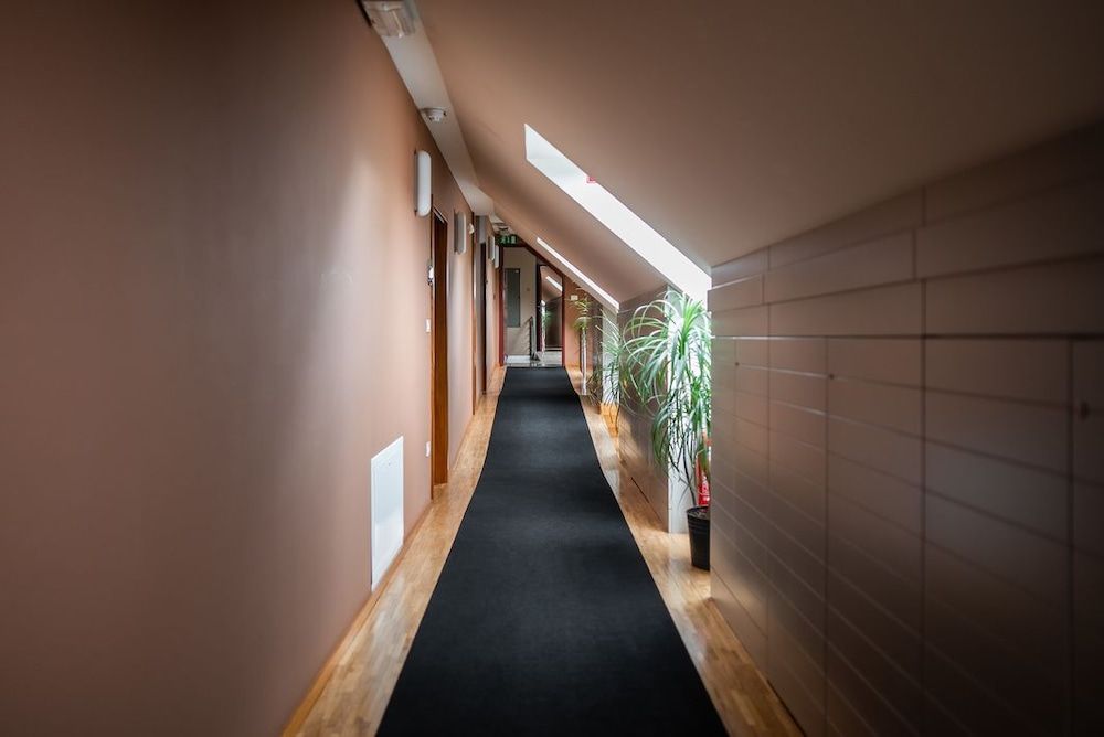 Dvor Jezeršek Brnik 3