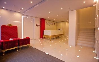 Graffit Gallery Design Hotel 3