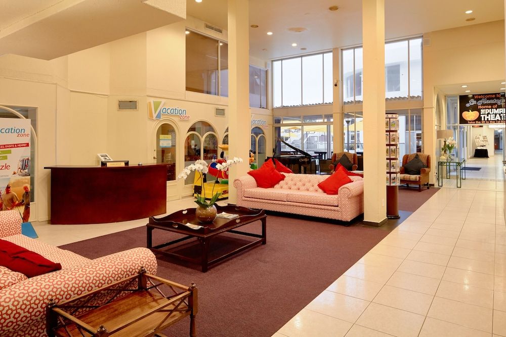 First Group La Montagne 3