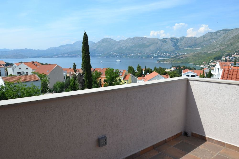 Apartments Dub Cavtat 2