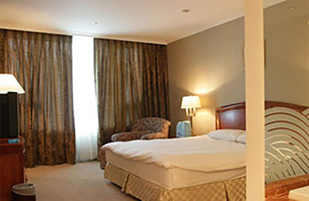 High1 Palace Hotel & CC (High1 Hotel) 2