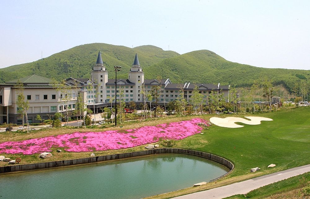 High1 Palace Hotel & CC (High1 Hotel)