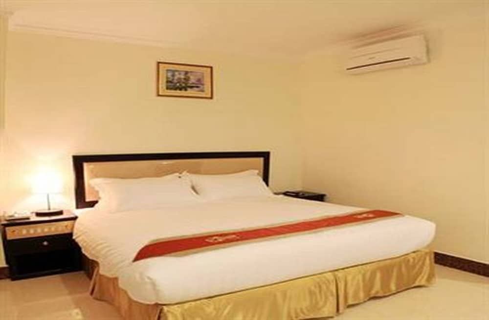 Cardamom Hotel & Apartment 3