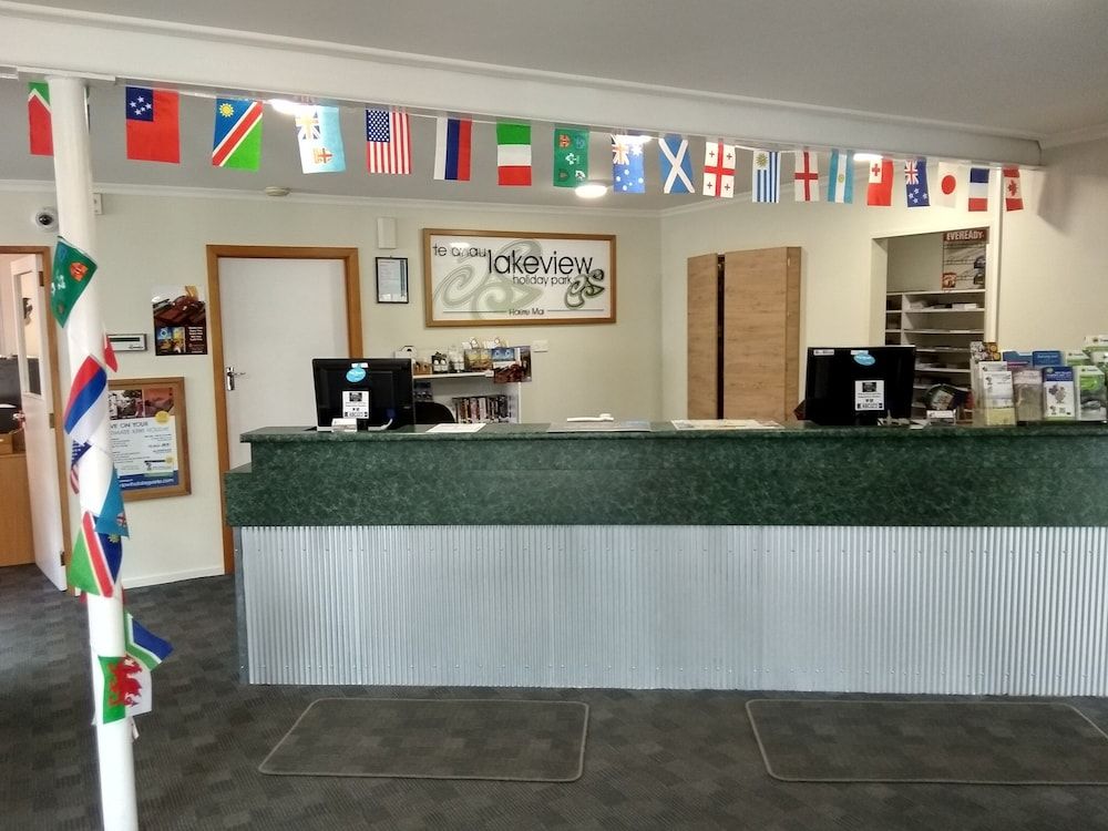 Te Anau Lakeview Kiwi Holiday Park & Motels 3