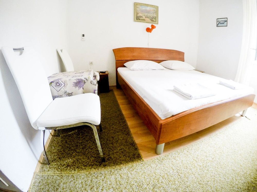 Accommodation Vitaic - Guest House 2