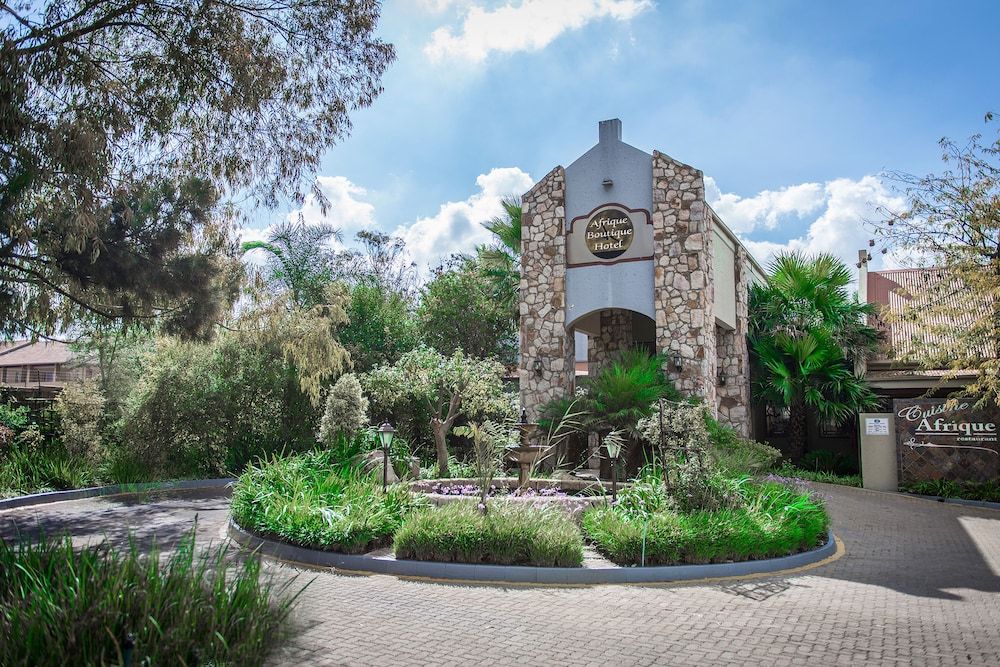 Afrique Boutique Hotel Oliver Tambo 1