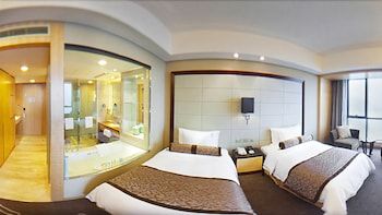 Crowne Plaza Yichang 3