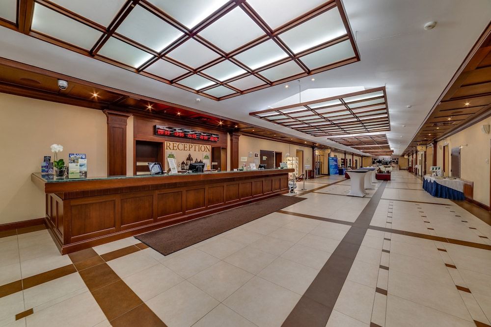 New Peterhof Hotel 2