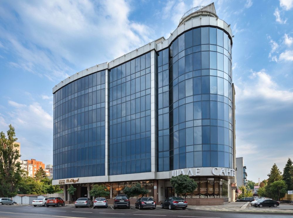 Red Royal Hotel 1 Red Royal Hotel 1