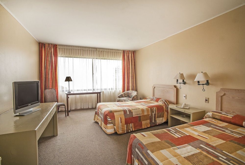 YACHTING HOTEL QUINTERO 2