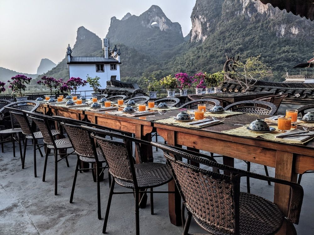 Yangshuo Village Inn 1