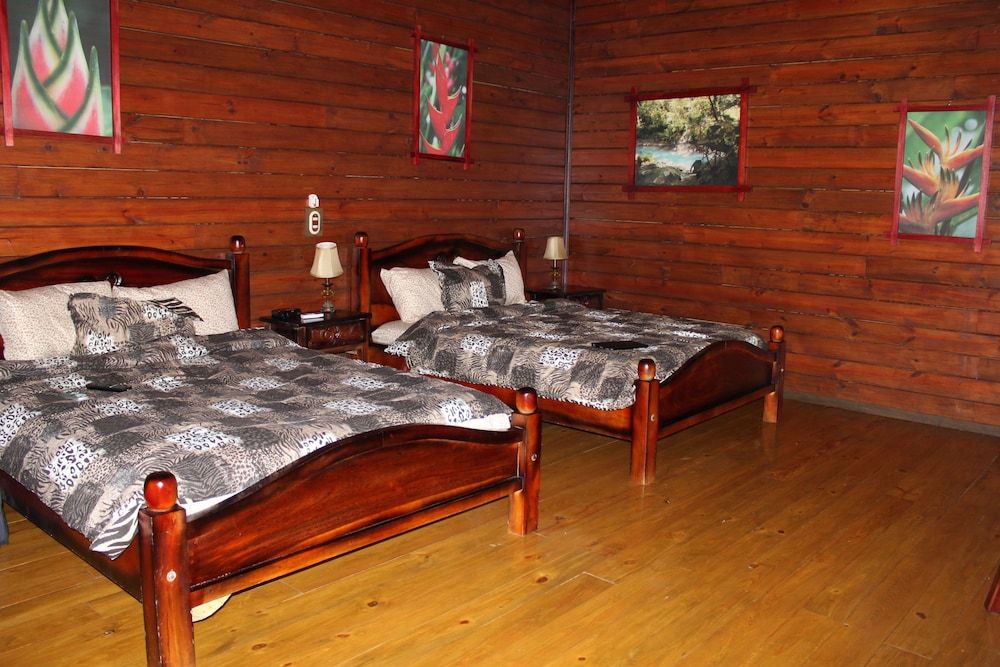 Blue River Resort & Hot Springs 3