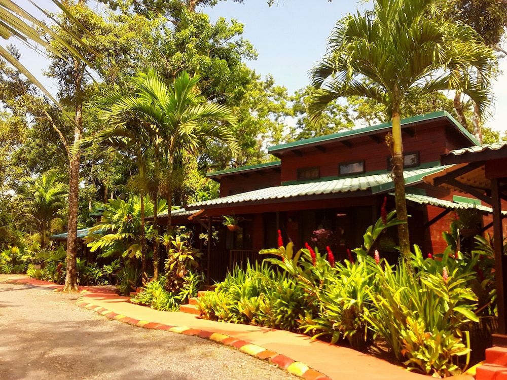 Blue River Resort & Hot Springs 4 estrelas em Libéria