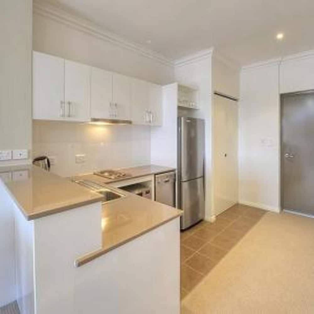 Dolphin Quay Apartments 3