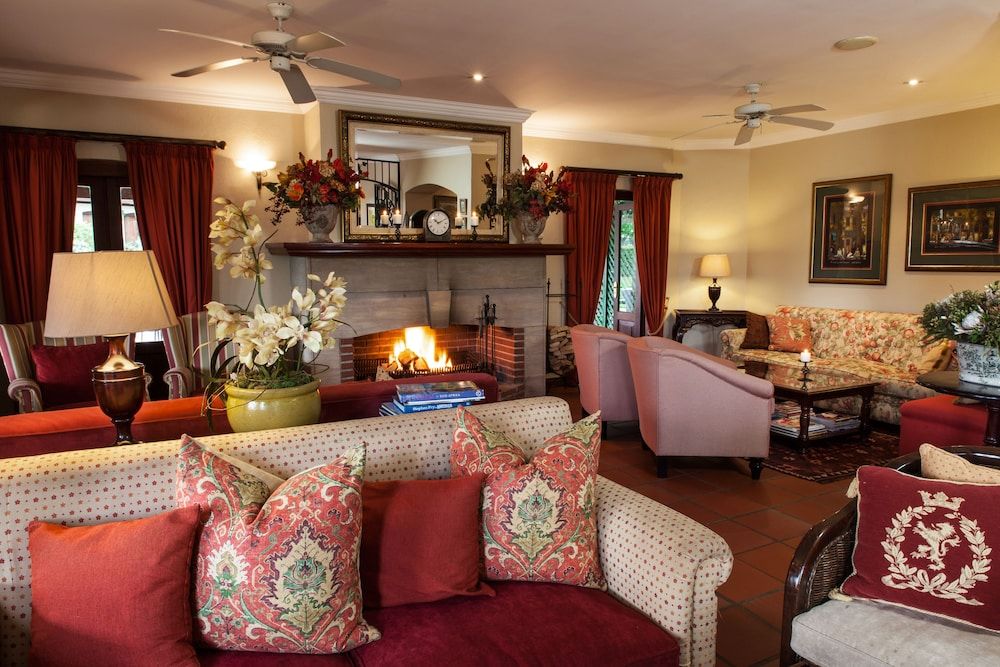 Oliver's Restaurant & Lodge 2