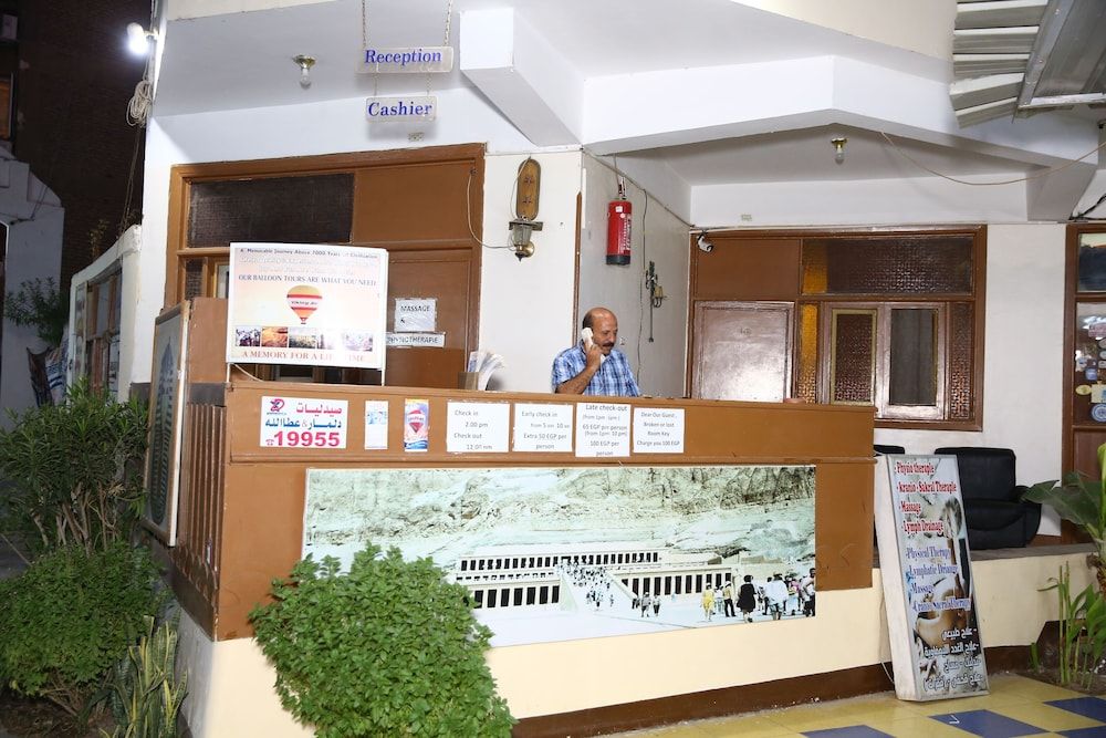 Rezeiky Hotel And Camp Luxor