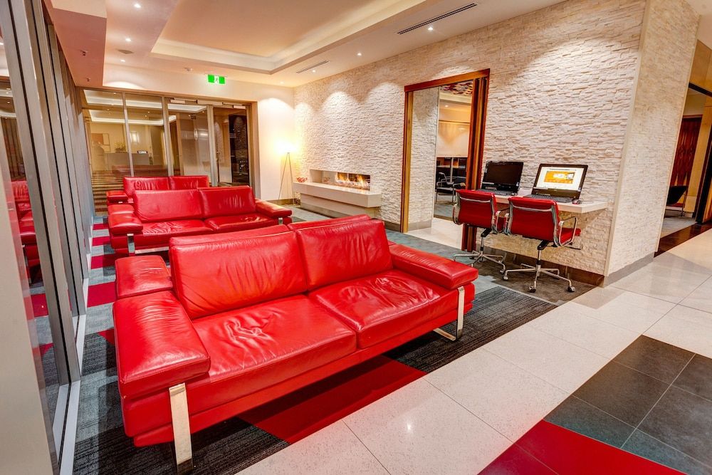 Mantra Charles Hotel 2